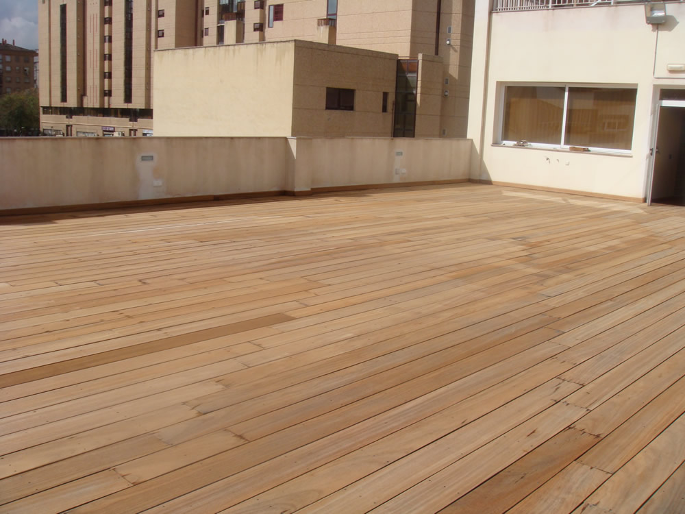 Reparación de tarima de madera